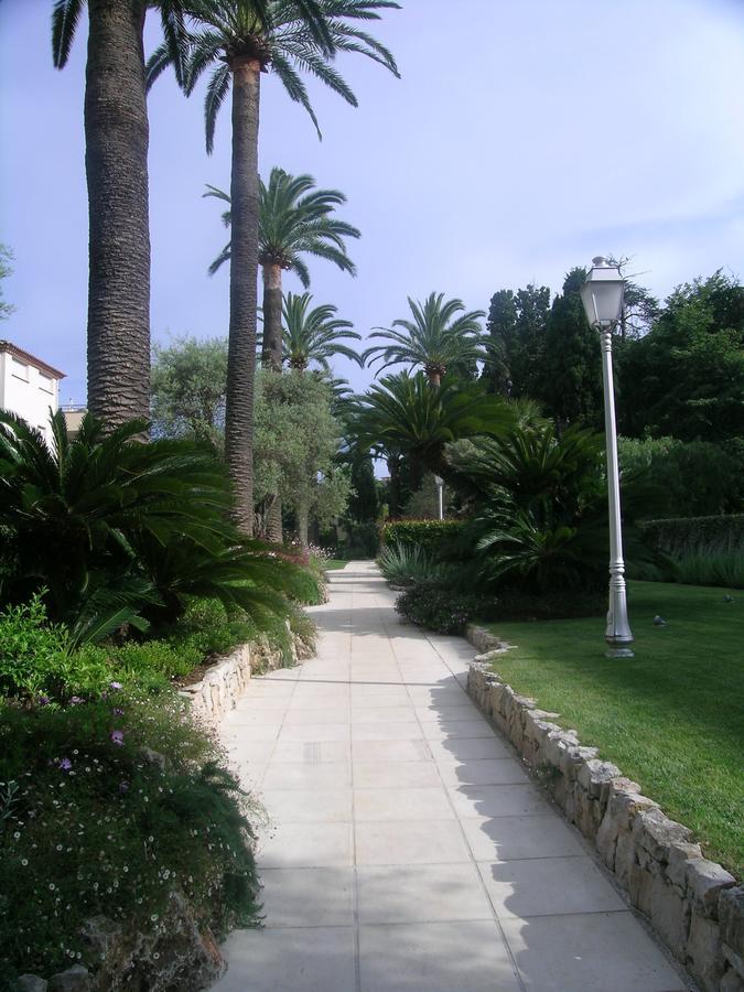 Emeraude Du Cap Hotel Antibes Exterior photo